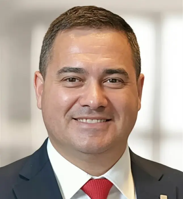 Adnan Dagdelen, Chief Operating Officer