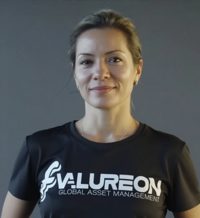 Jessica, Finance Controller / Treasury