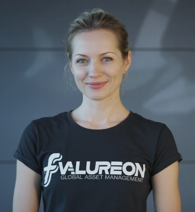 Laura, Operations Lead